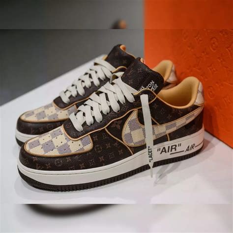 Sotheby’s to Auction 200 Pairs of Louis Vuitton x Nike  .